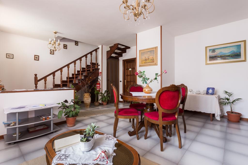 B&B Il Mirto Oristano Buitenkant foto